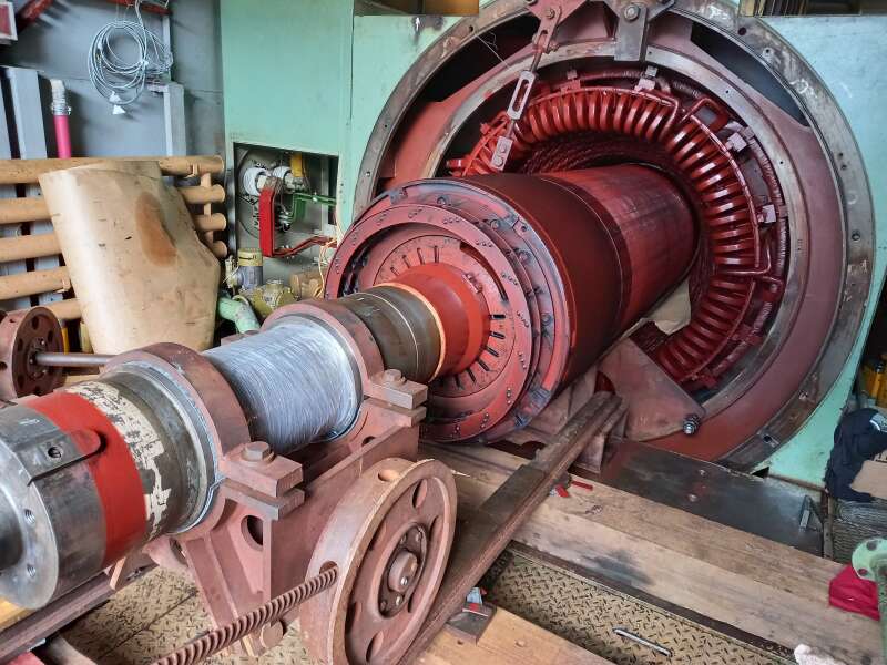 Работы по виброналадке ротора турбогенератора ТС-20-2УЗ в собственных подшипниках